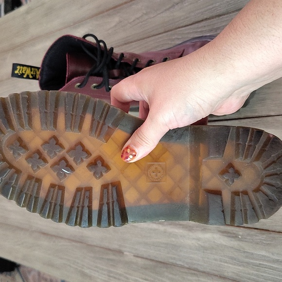 Dr. Martens 1460 Women's Smooth Leather Lace Up Boots In Cherry Red Woman's 9 - Picture 15 of 15